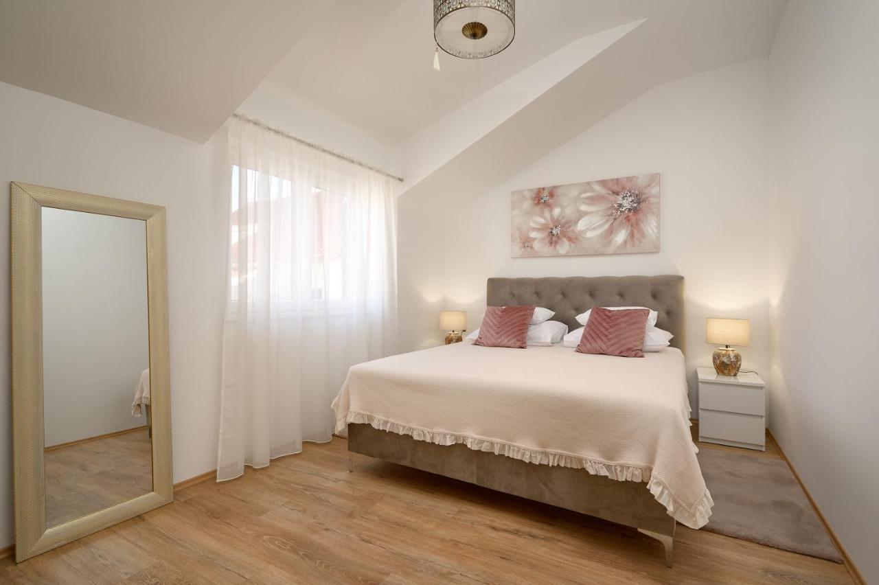 Zora Residence Kaštela Esterno foto